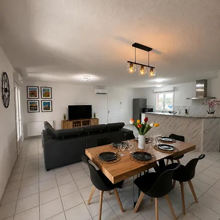Βίλα Maison 100m2 Mirepoix (Ariege)