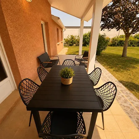 Βίλα Maison 100m2 Mirepoix (Ariege)